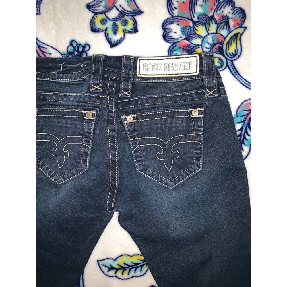 Rock Revival straight cut